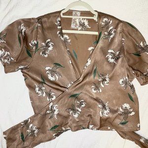 Crop Wrap/Tie Floral Top